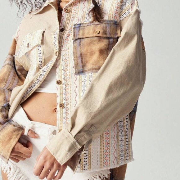 OLI & HALI MIX MEDIA STAR BACK OVERSIZED SHIRT - Picture 3 of 8